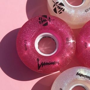 Luminous Wheels Glitter Pink 62mm/85A